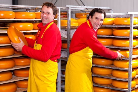 Mark und Walter im Käselagerhaus